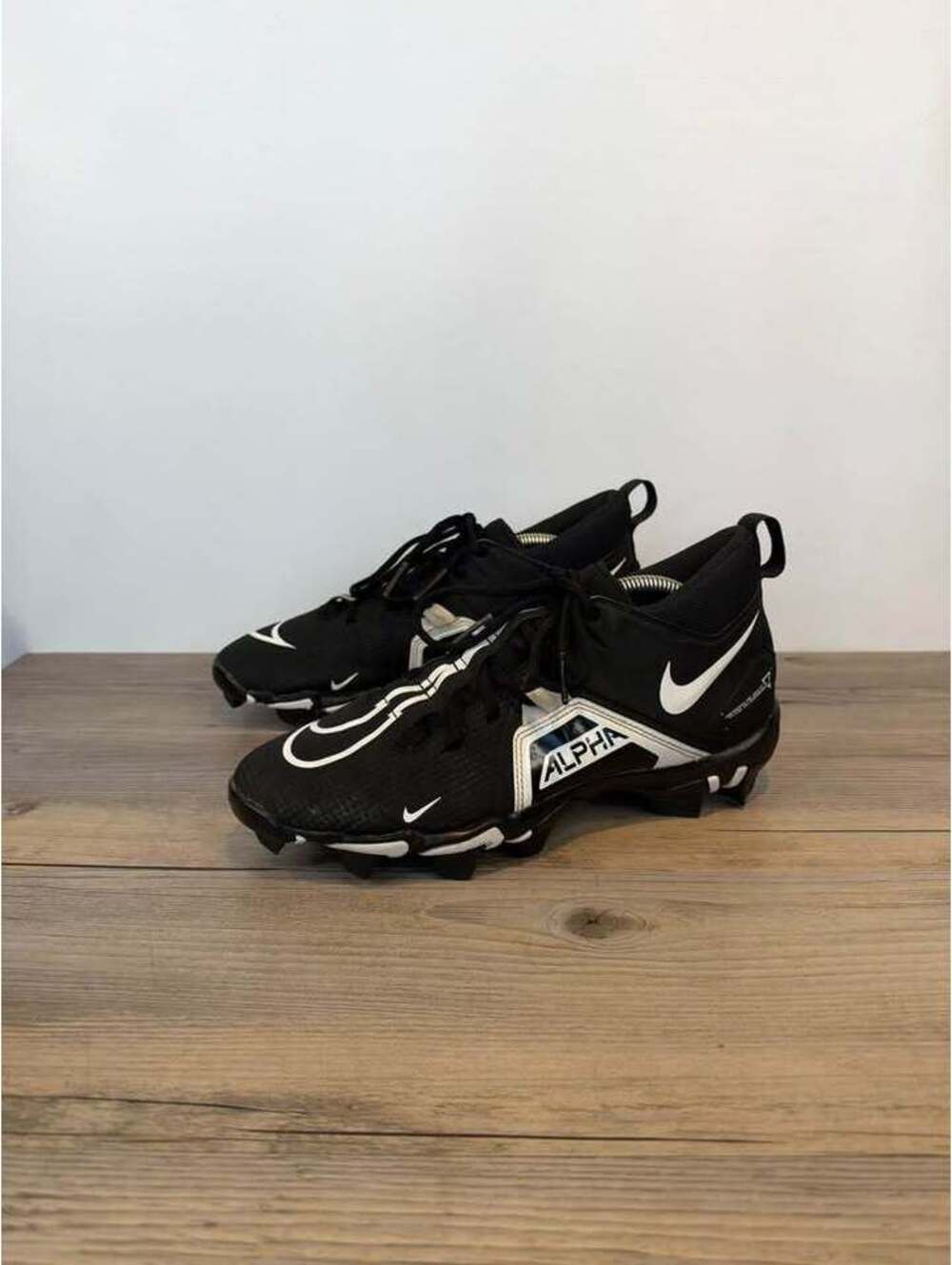 Nike Alpha Menace 3 Shark Football Cleats Men's Size 7 CV0582-001